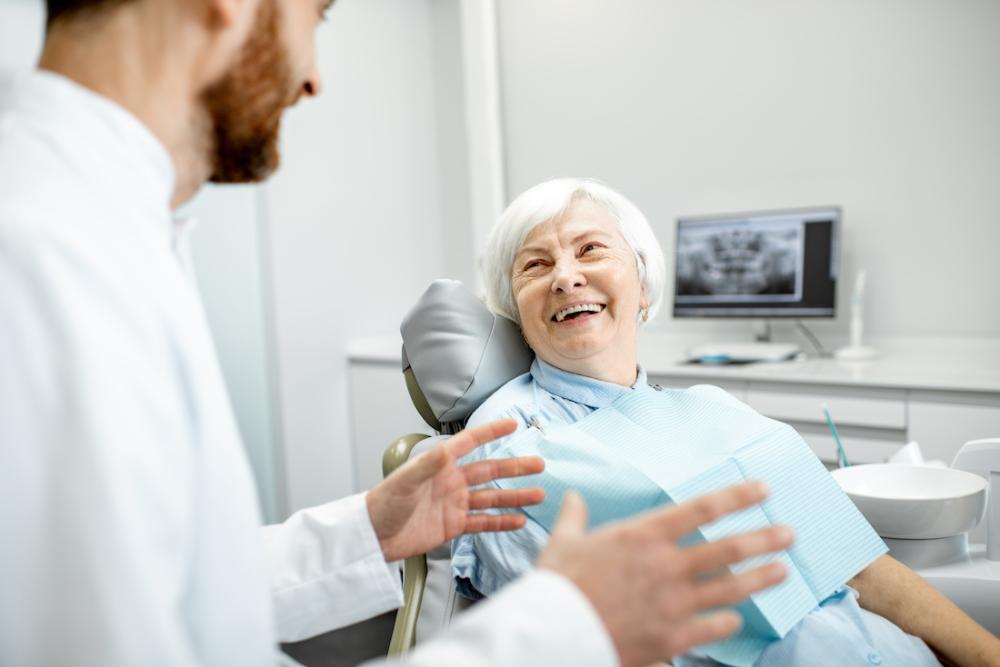 Are partial dentures similar to a dental bridge?